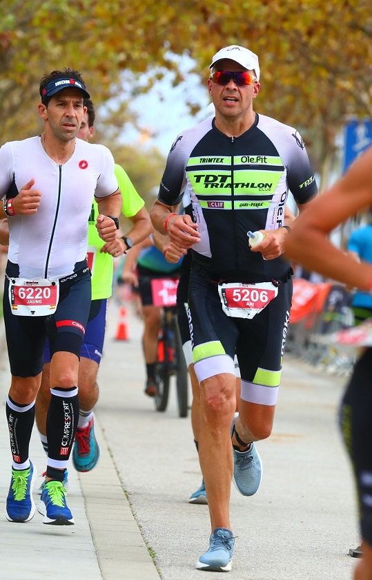 Ari en route to Ironman 2022
